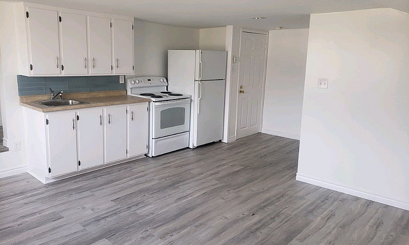 $985.00 Stratford Wa...