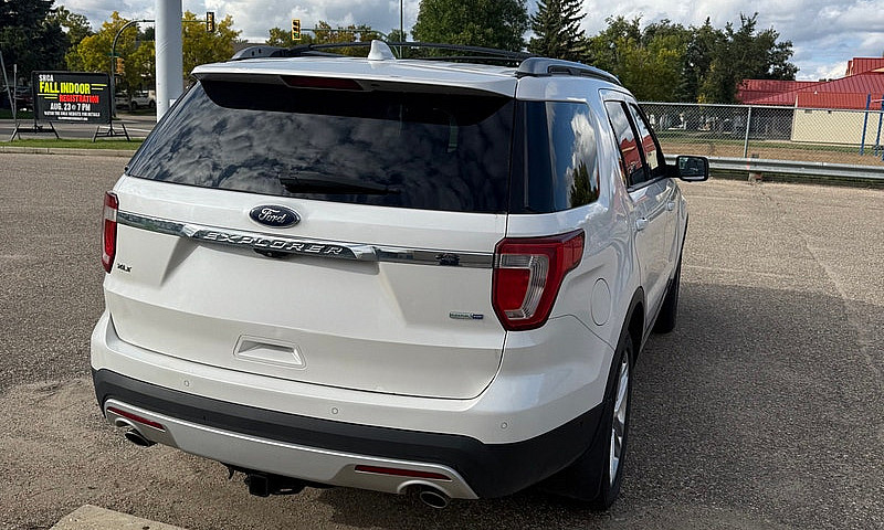 2016 Ford Explorer...