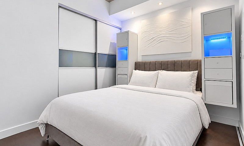 For Lease | 1 Hotel ...