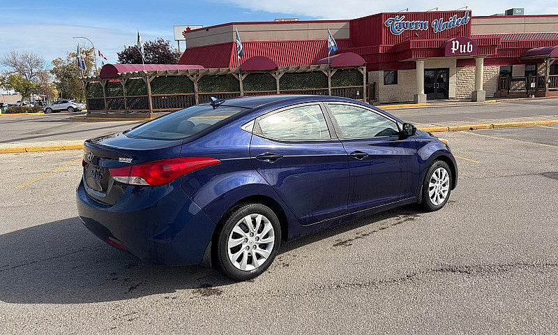 2012 Hyundai Elantra...