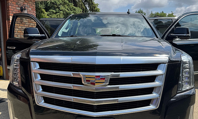2015 Cadillac Escala...