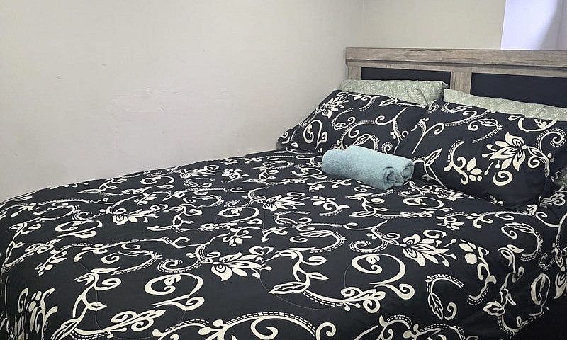Nicely Furnished 2 B...