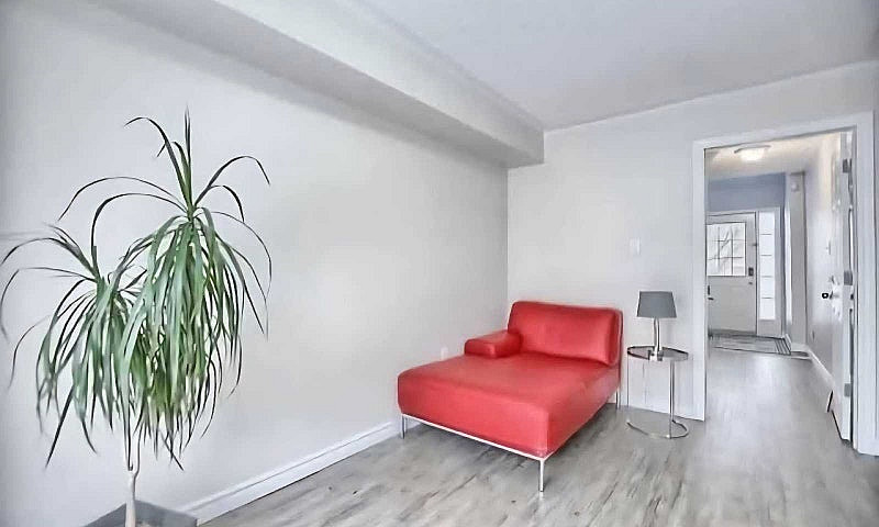 1 Bedroom 1 Bathroom...