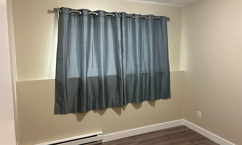 Spacious 2 Bedroom S...