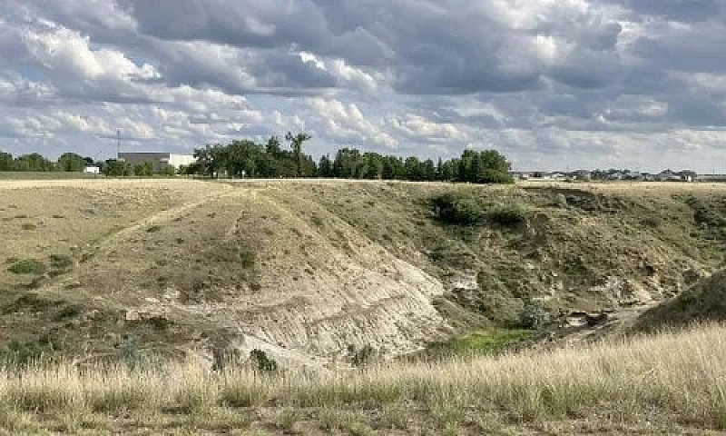 Lot For Sale, Redcli...