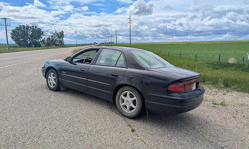 2001 Buick Regal...