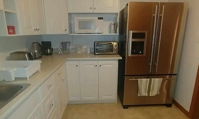 Furnished Basement N...