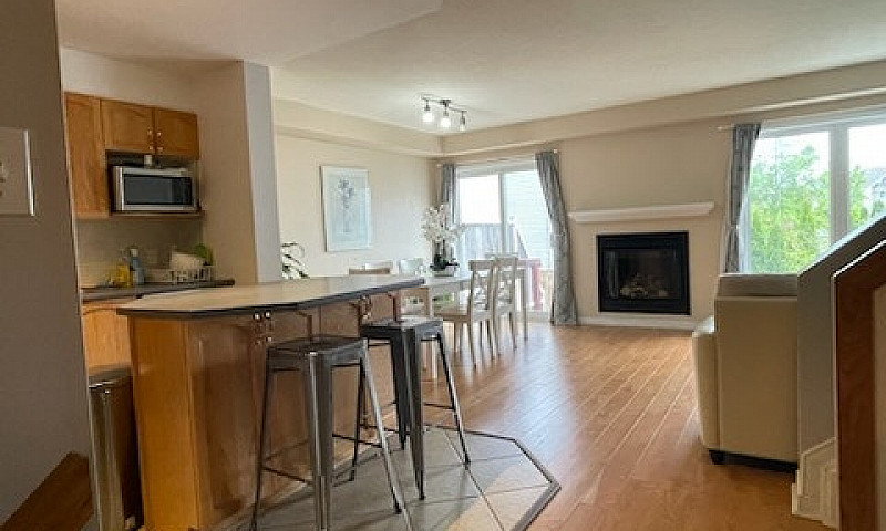 2-Storey Townhouse I...