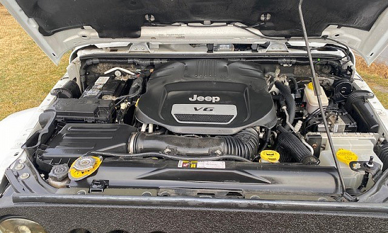 2016 Jeep Wrangler 4...