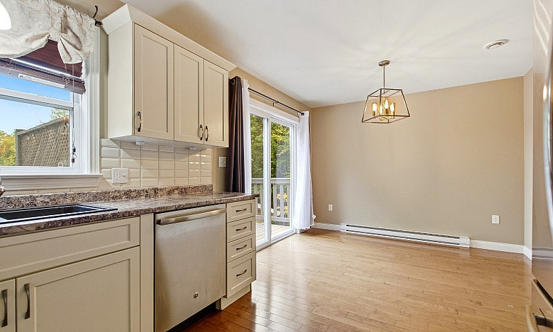 3-Bdrm Home With Det...