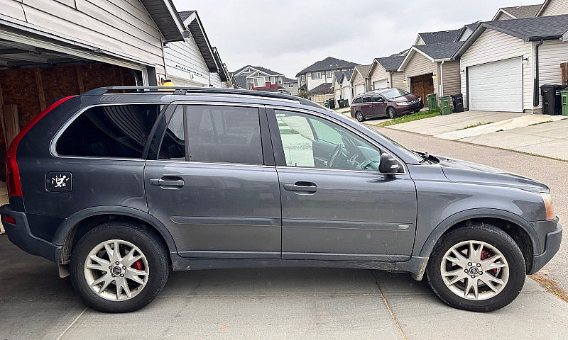 2005 Volvo Xc90 2.9L...