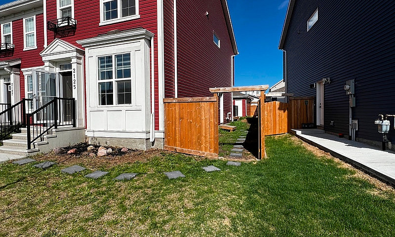 3 Bed 2.5 Bath Main ...