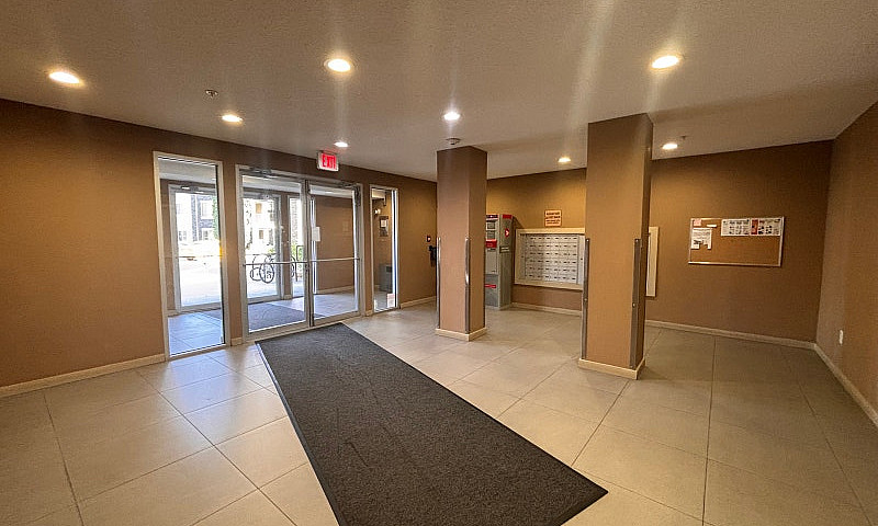 Bright 2 Bedroom, 2 ...