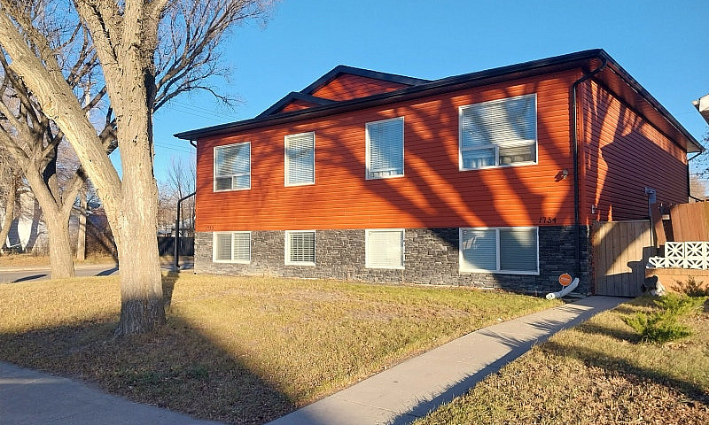 Modern 4Bed, 3Bath B...