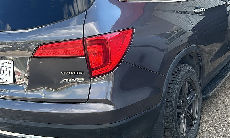 2016 Honda Pilot Tou...