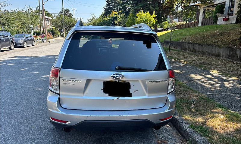 2012 Subaru Forster ...