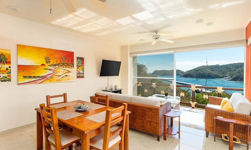 Huatulco,  Mexico. B...