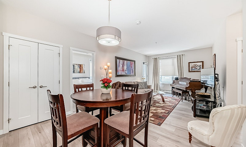 Large 4Th Floor Sw C...