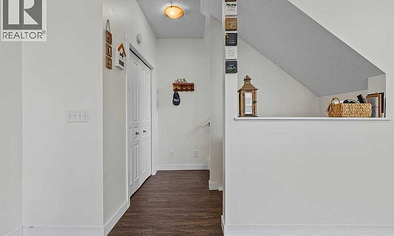 Townhouse In Cochran...