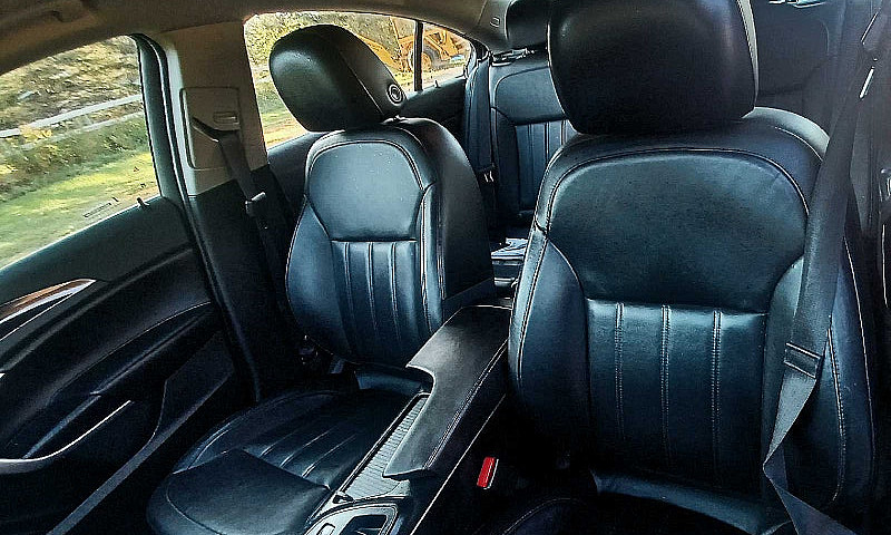 2013 Buick Regal Eas...