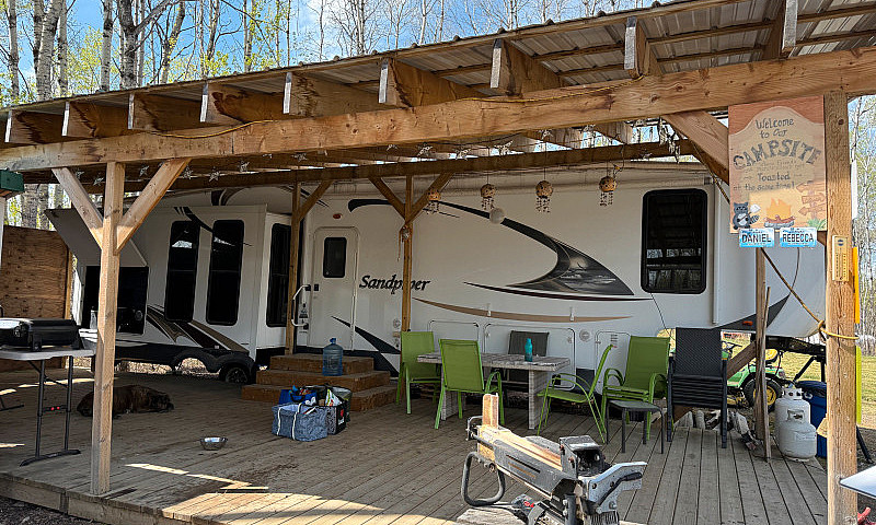 Acreage At Lac Des I...
