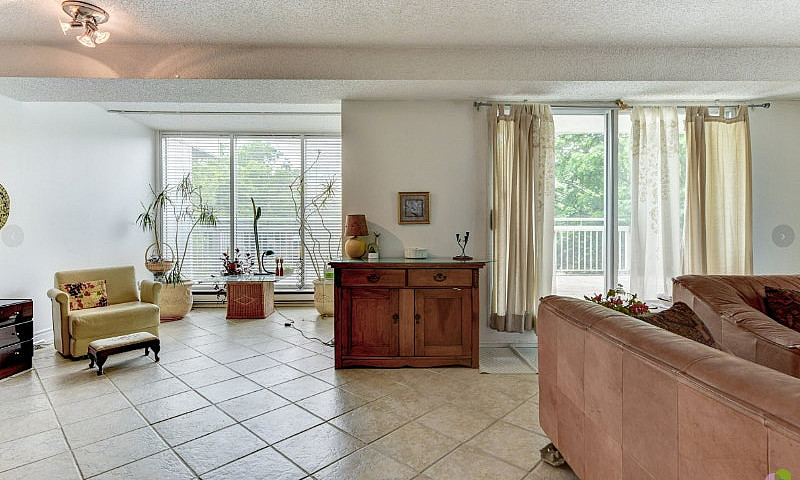 Tres Grand Condo 162...
