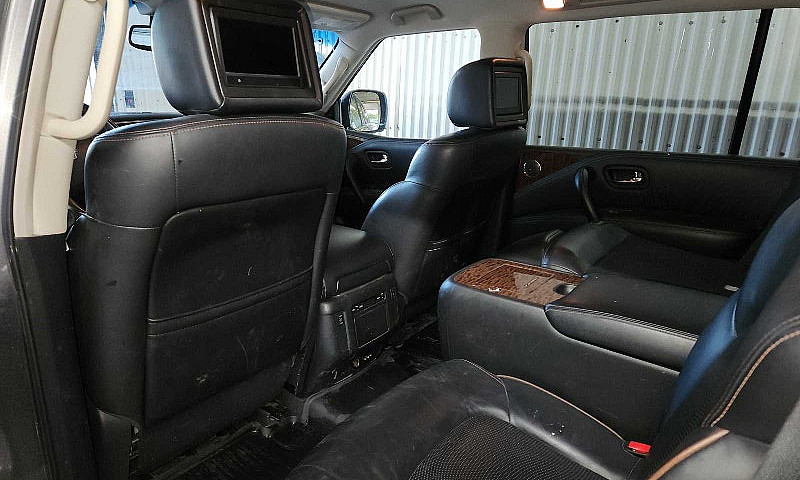 2017 Nissan Armada P...