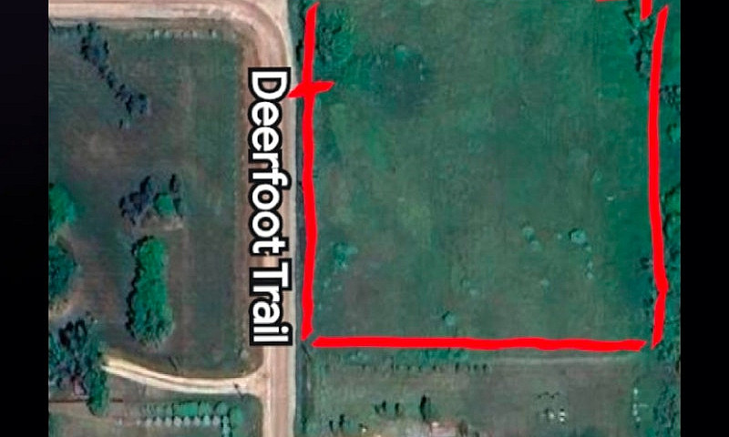 107 Deerfoot Trail L...