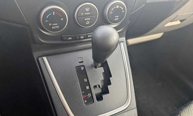 Mazda 5 2016 162,000...