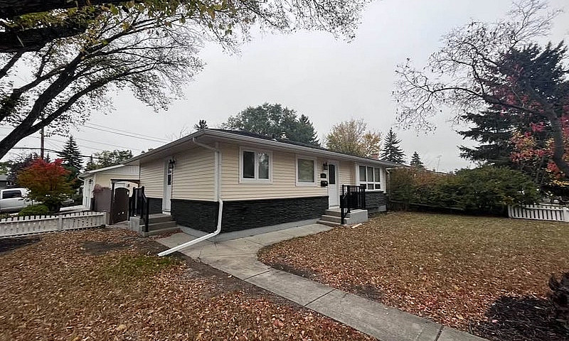 2 Bed, 1 Bath Baseme...