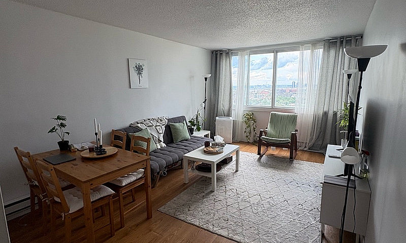 Downtown Studio  — $...