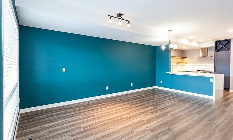 For Rent: Townhouse ...
