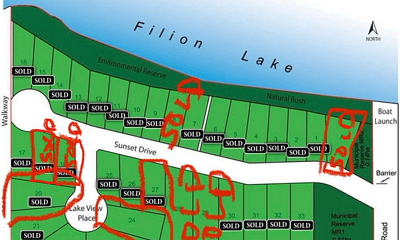 Large Lake Lots 2 Ho...