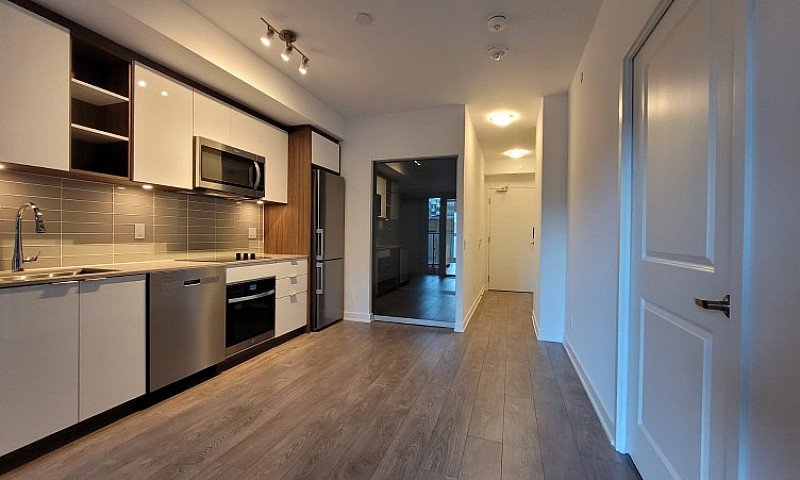 2 Bed Condo For Leas...