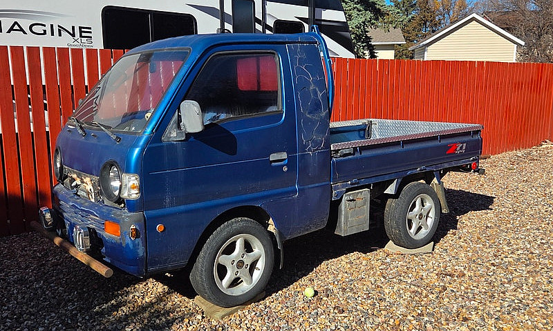 Suzuki Mini Trucks...