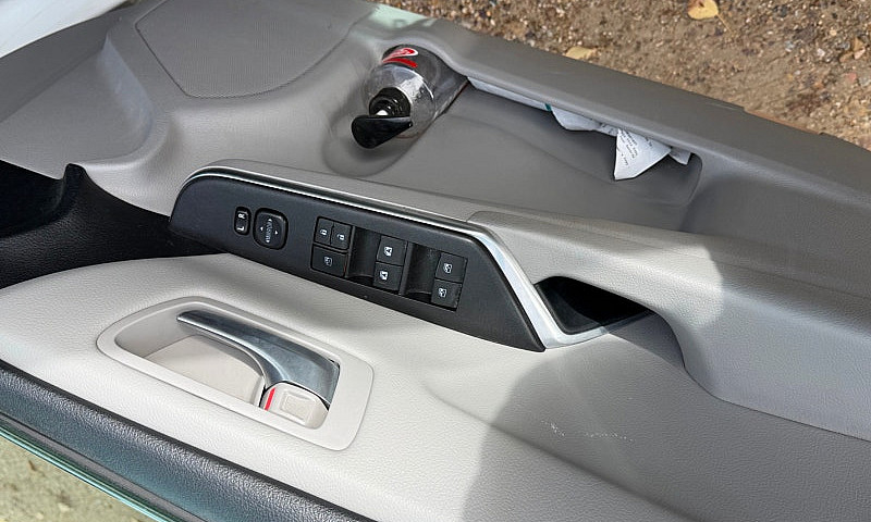 2015 Toyota Camry Le...