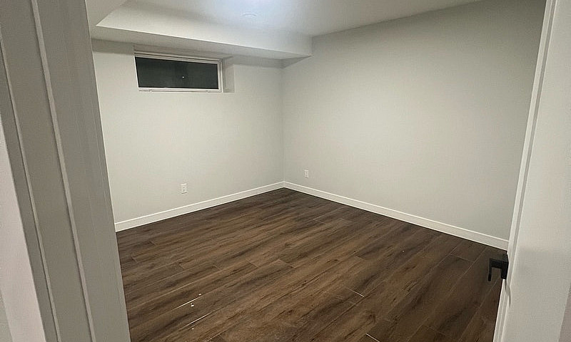 Basement For Rent Br...