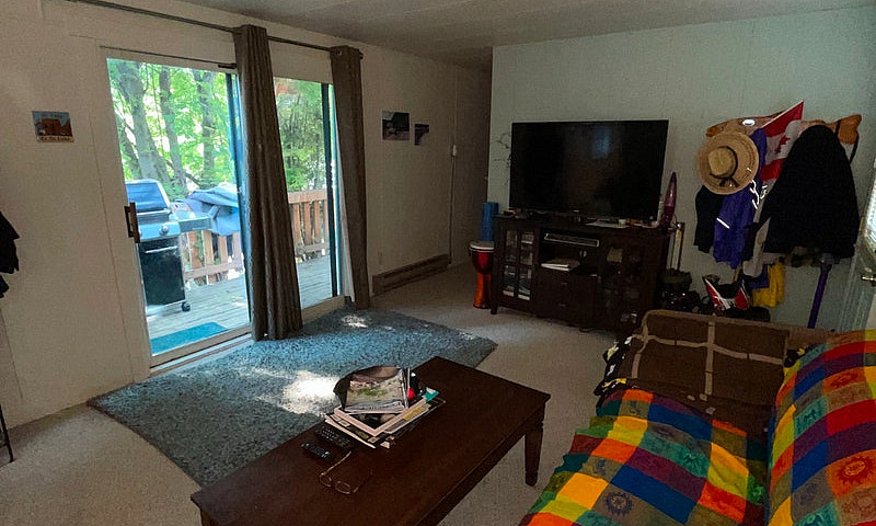 1975 Mobile Home For...