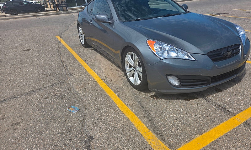 2010 Genesis Coupe 2...