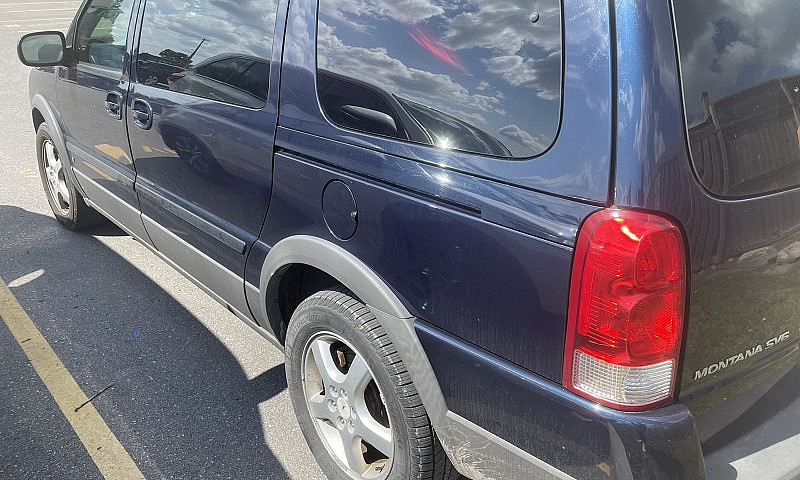 2007 Pontiac Montana...
