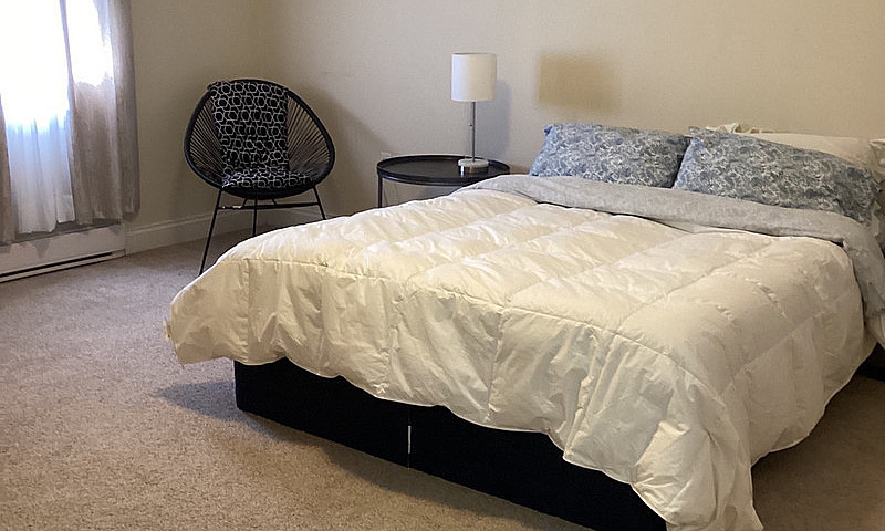  Centrally Located T...