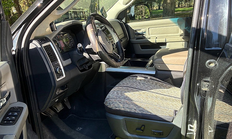 2010 Dodge Cummins 3...