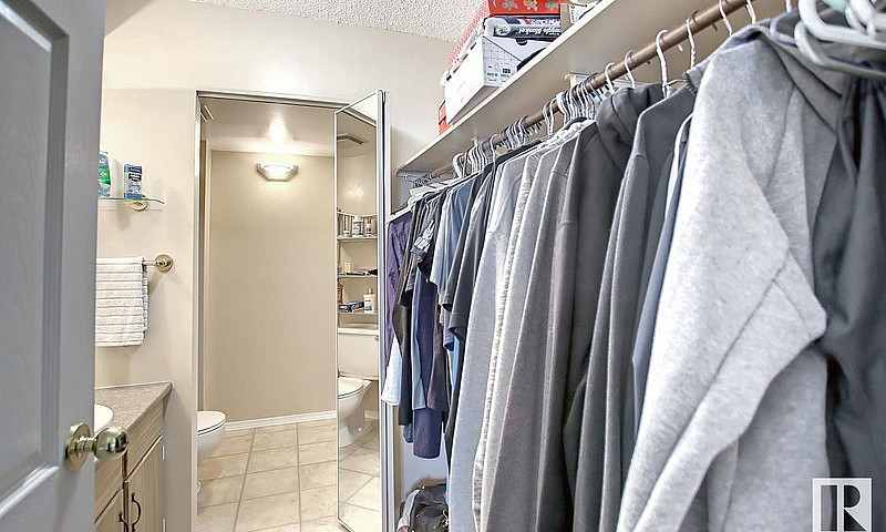 Upgraded Condo With ...