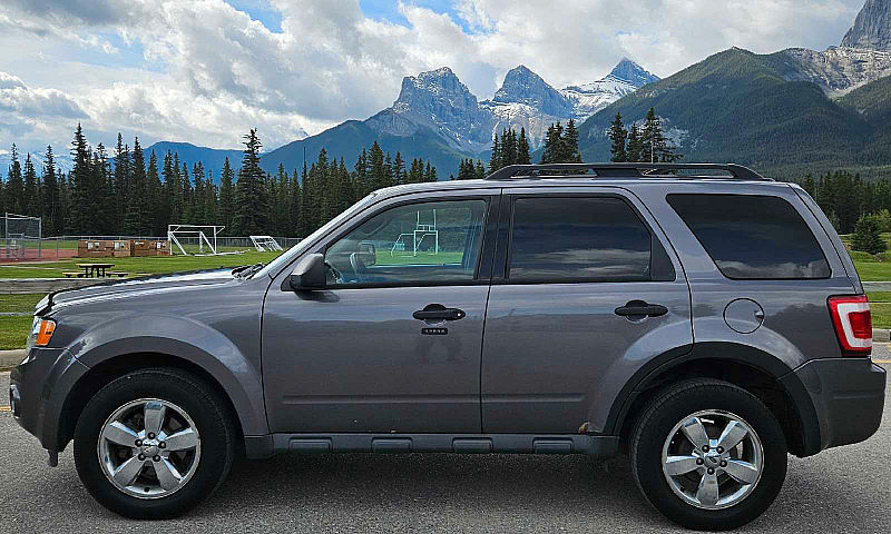 2011 Ford Escape Xlt...