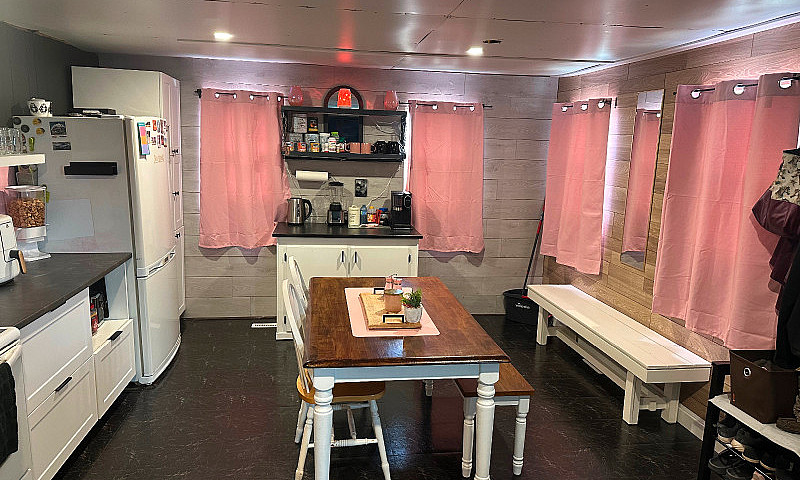 14X76 Mobile Home Co...