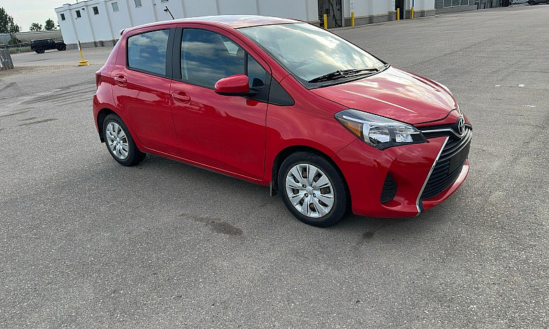 Toyota Yaris 2016 Le...