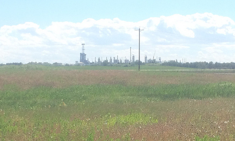Acreage Near Lloydmi...