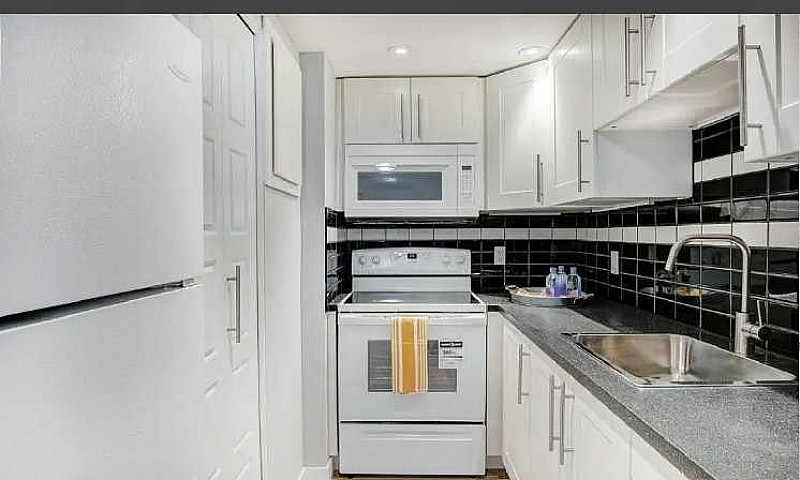 Townhouse For Sale ...