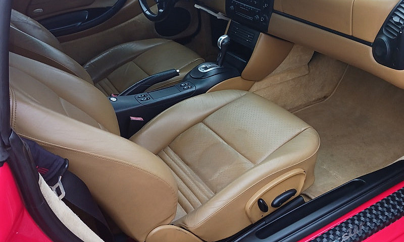 Porsche Boxster 2000...