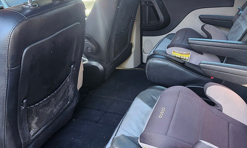 Dodge Caravan 2019...